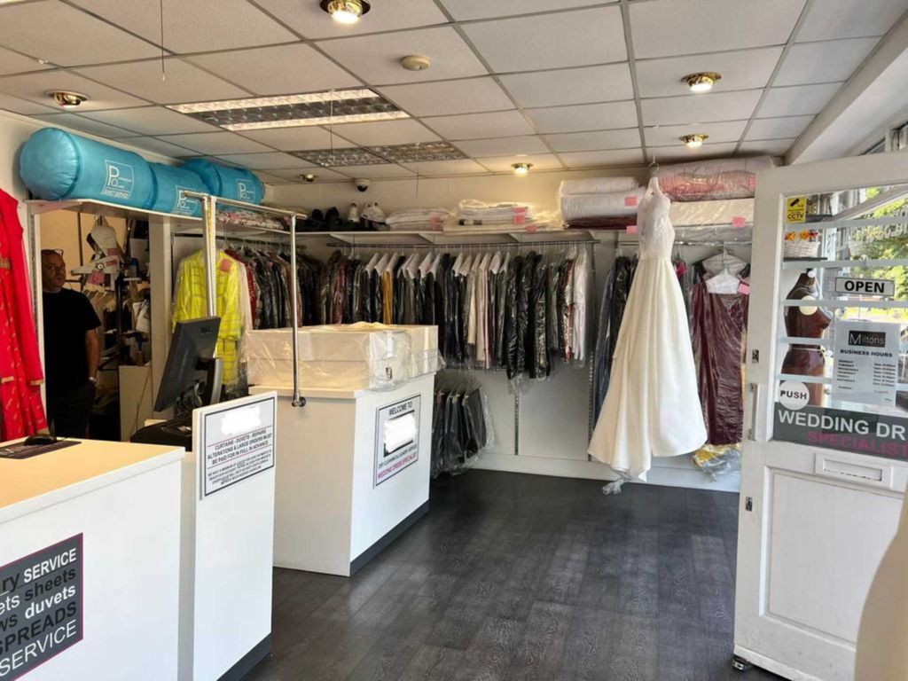 Retail premises for sale in Wickham Road, Croydon CR0, £47,500