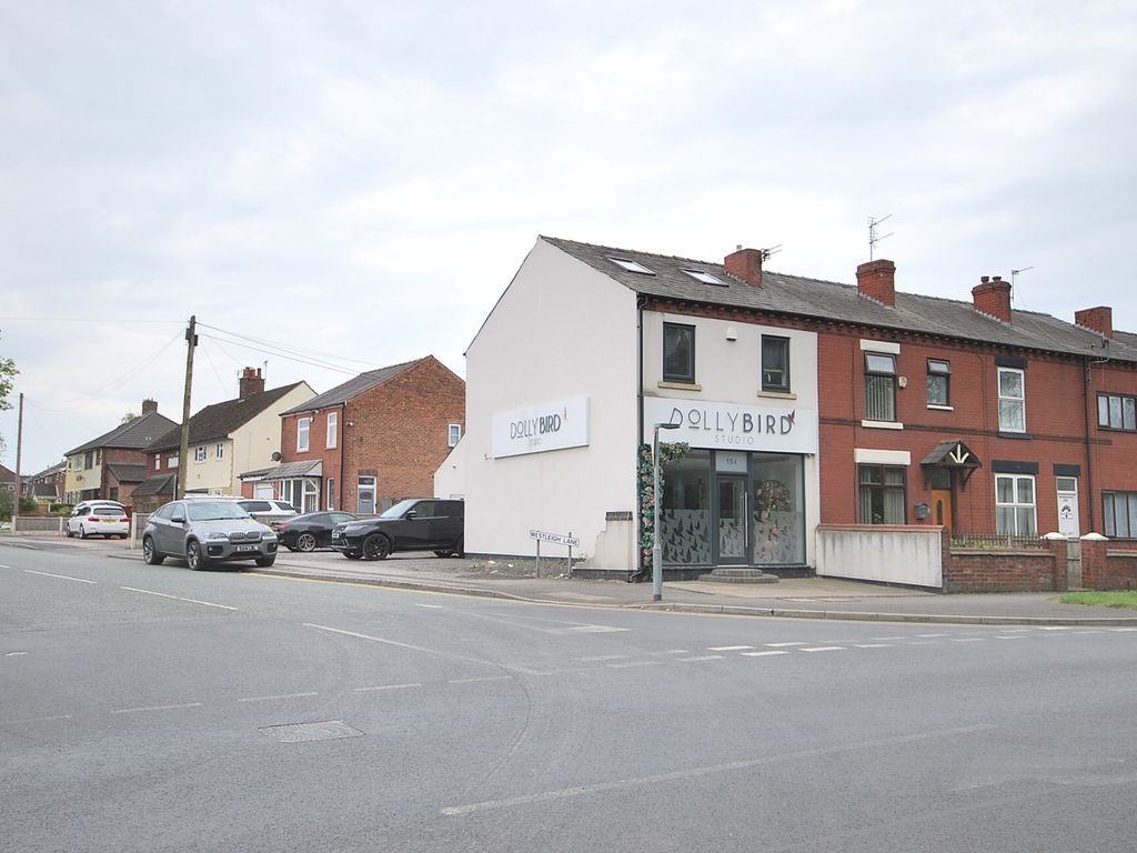 Property for sale in Corner Lane, Leigh WN7, £140,000