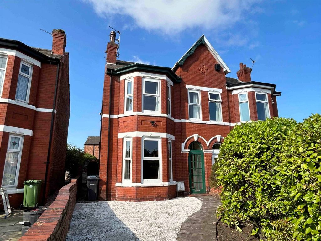 3 bed semi-detached house for sale in Southbank Road, Southport PR8, £300,000