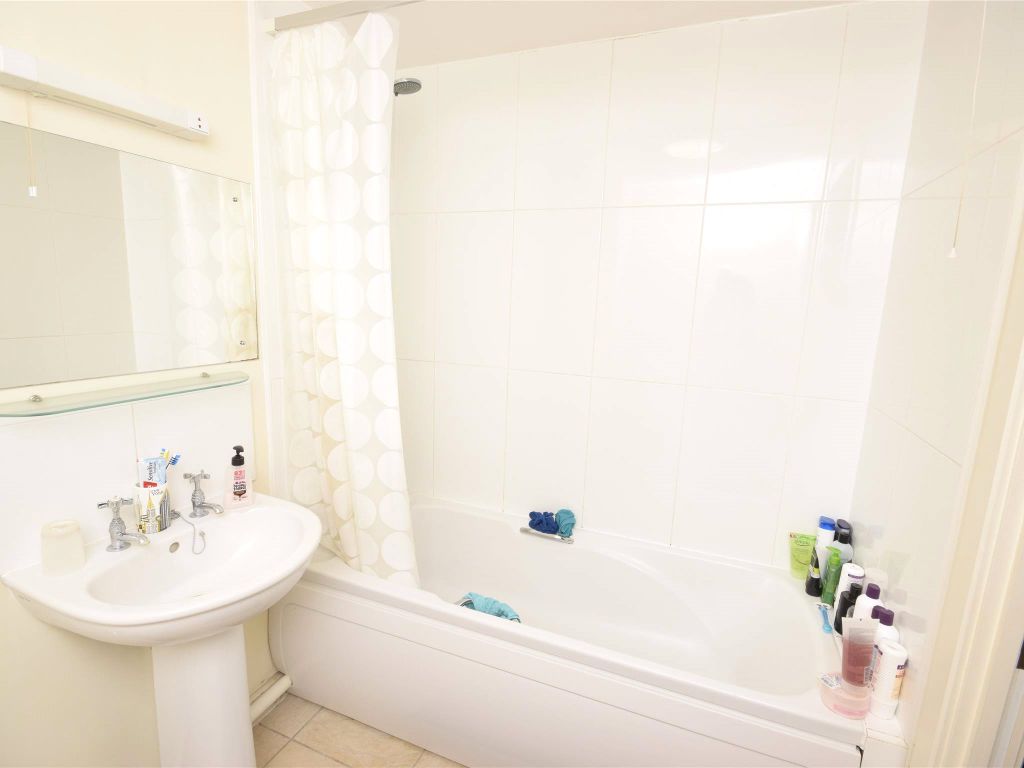 1 bed flat for sale in New Charlotte Street, Bristol BS3, £210,000