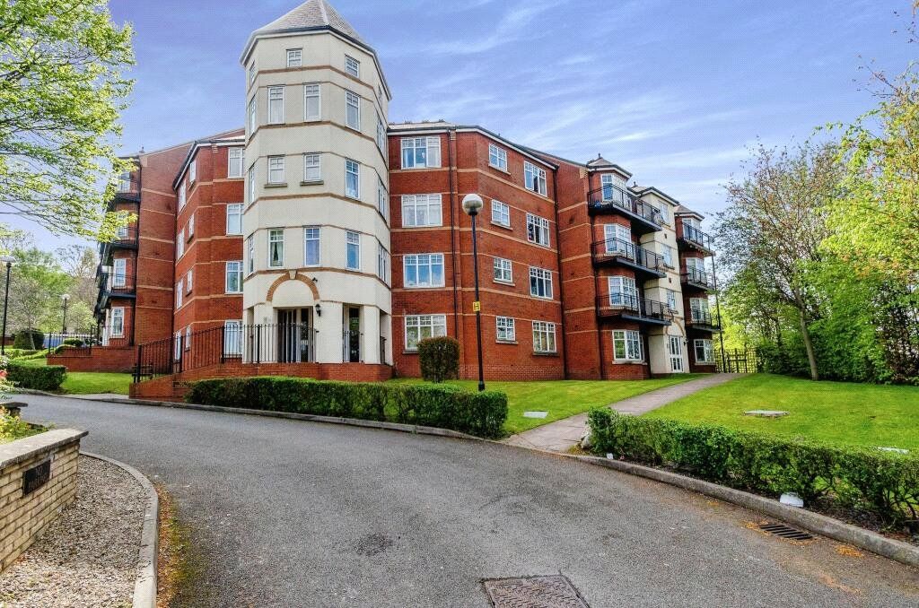 2 bed flat for sale in Pennant Court, Penn Road, Wolverhampton, West Midlands WV3, £110,000