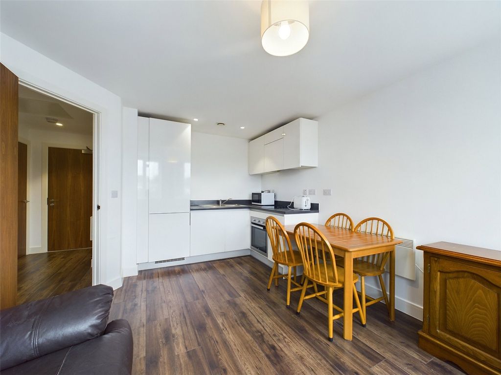 1 bed flat for sale in Blackpole Road, Worcester, Worcestershire WR4, £90,000