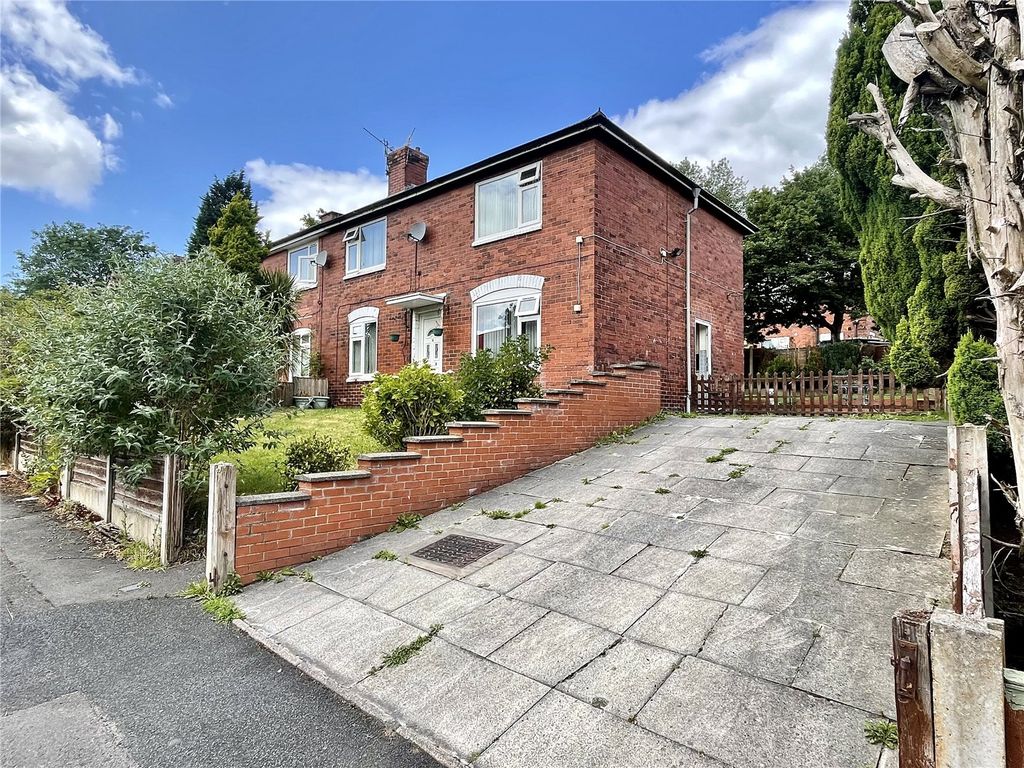 3 bed semi-detached house for sale in Kensington Avenue, Royton, Oldham, Greater Manchester OL2, £195,000