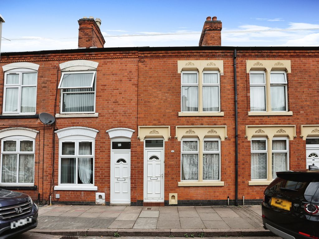 2 bed terraced house for sale in Saxon Street, Leicester, Leicestershire LE3, £170,000