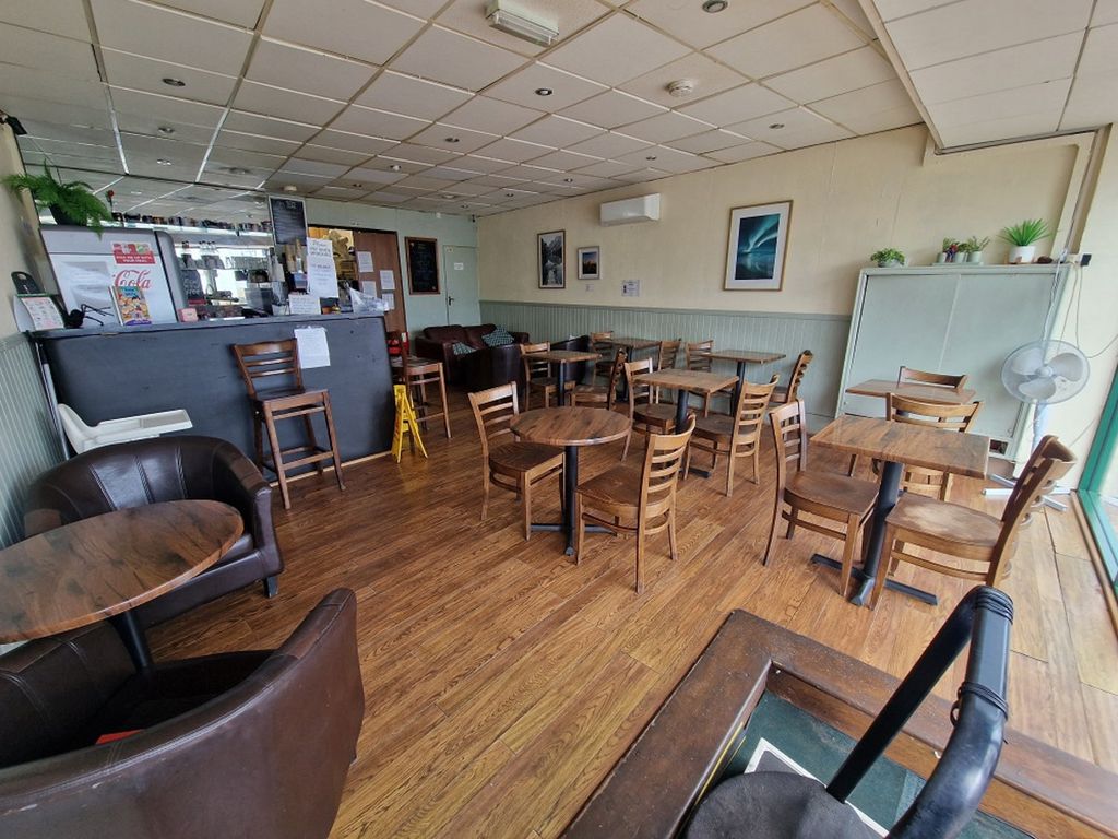 Restaurant/cafe for sale in Cafe/Coffee House & 1-Bed Flat, Southend-On-Sea SS1, £44,950