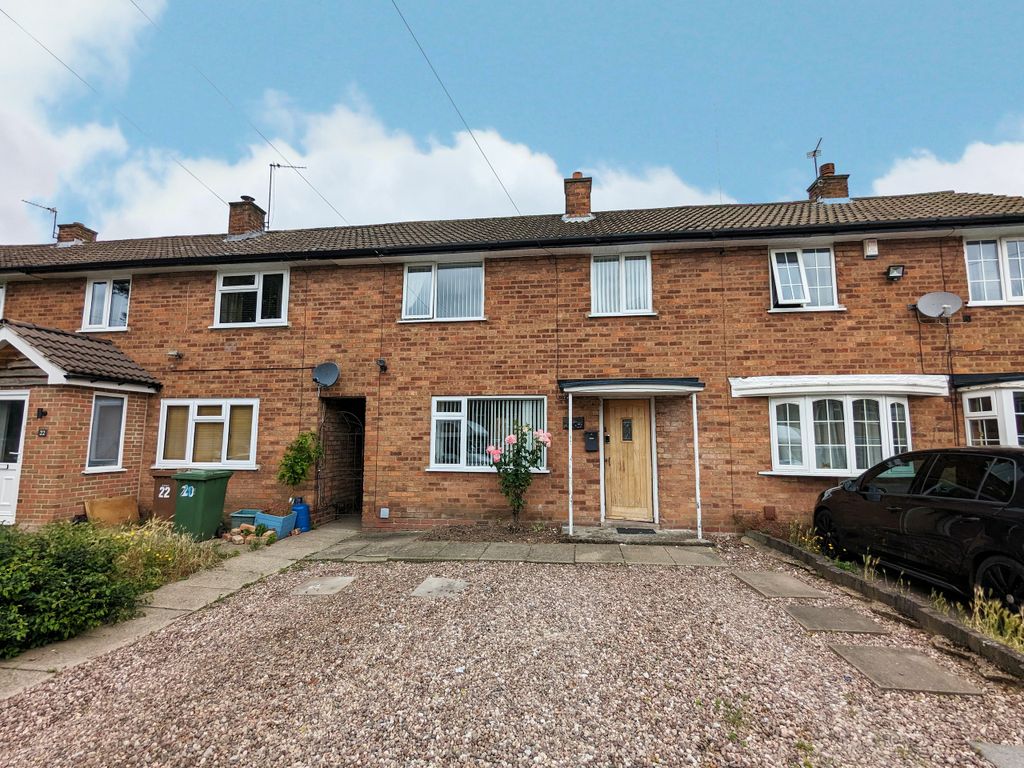 3 bed terraced house for sale in Arlescote Road, Solihull B92, £247,500