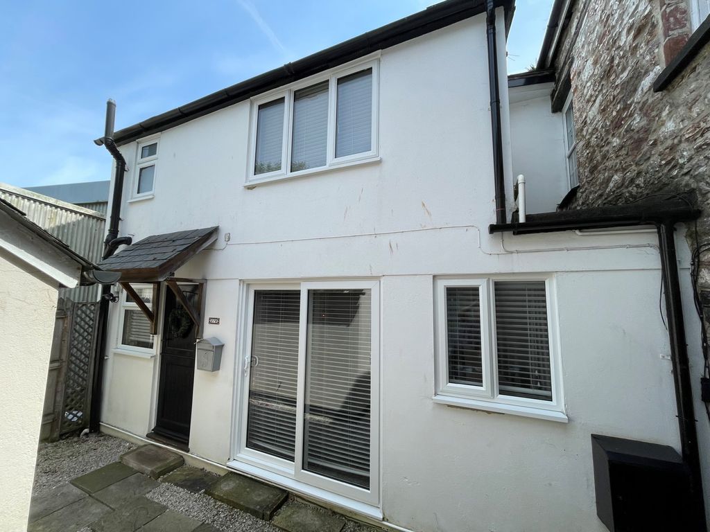 1 bed end terrace house for sale in East Street, Newton Abbot TQ12, £125,000