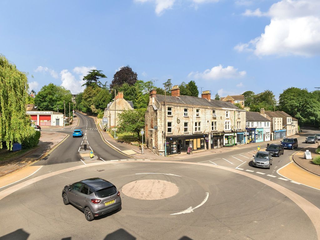 2 bed flat for sale in Tabrams Pitch, Nailsworth, Stroud, Gloucestershire GL6, £275,000