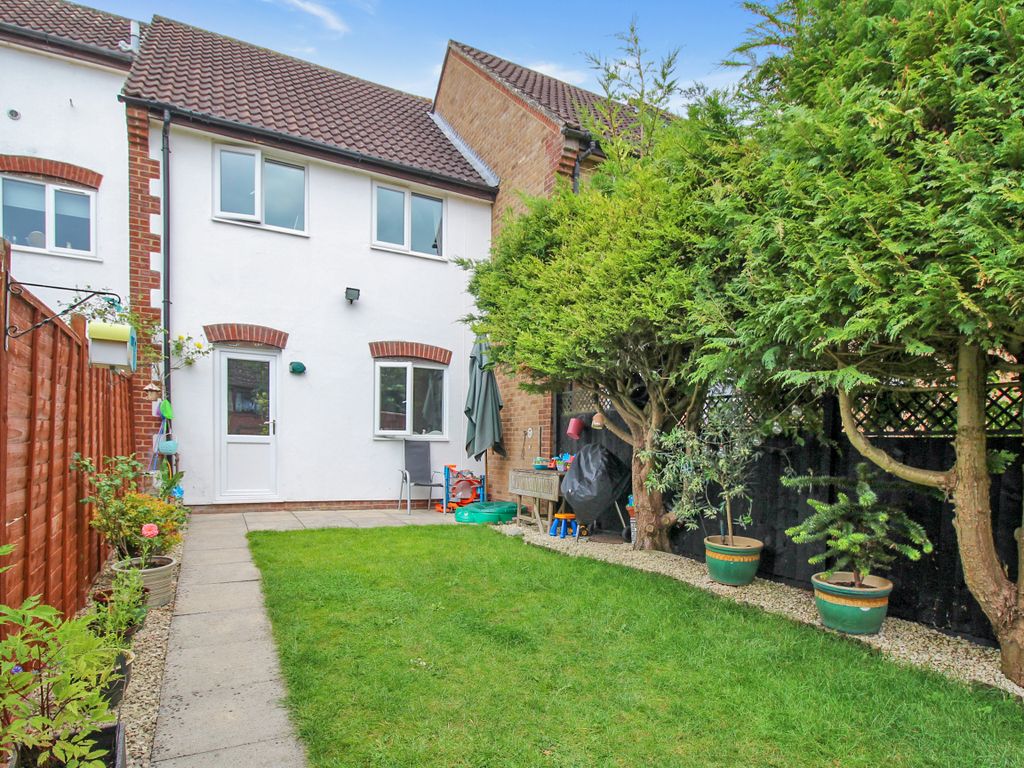 3 bed terraced house for sale in Foxley Close, Warminster BA12, £240,000