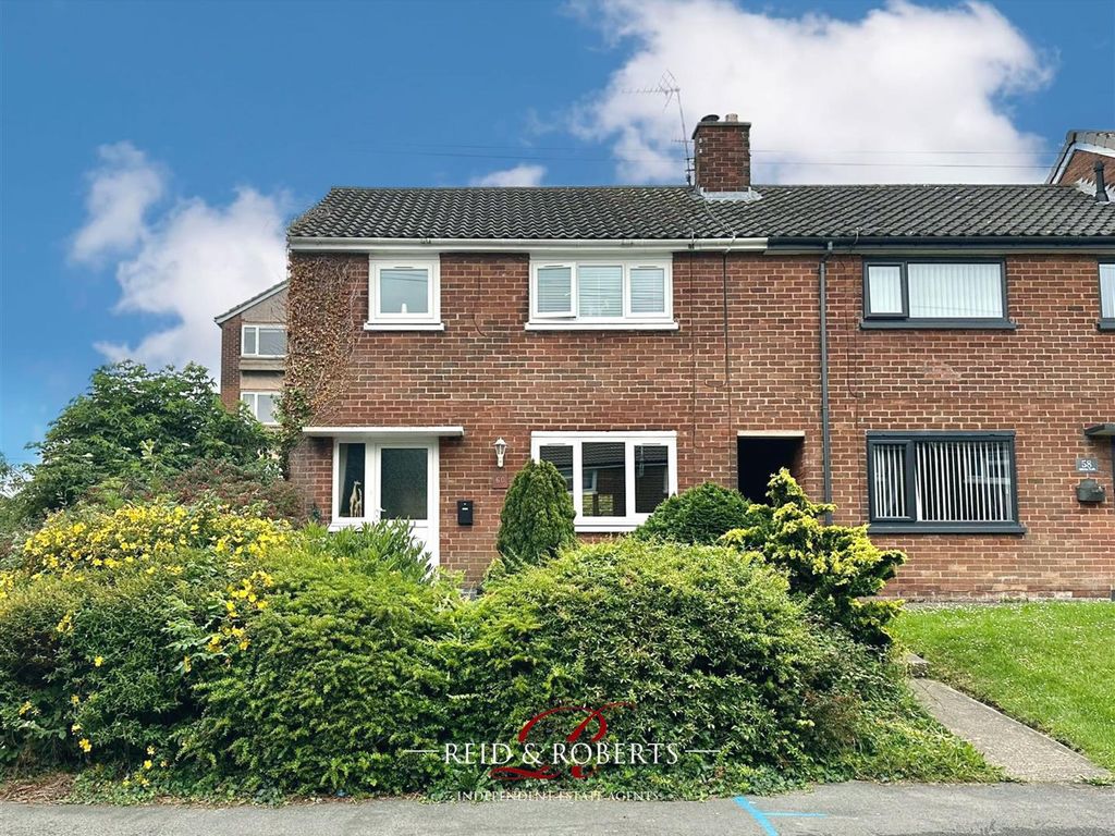 3 bed end terrace house for sale in Abbots Walk, Holywell CH8, £135,000