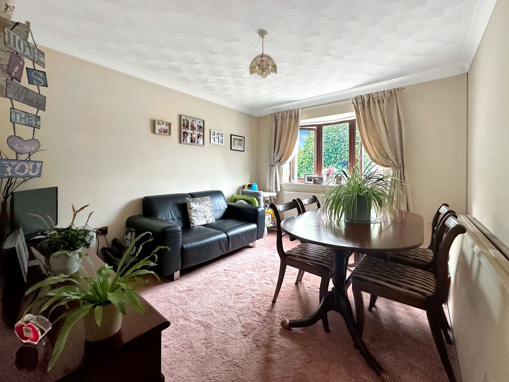 3 bed detached house for sale in Cae Llwyd, Caerphilly CF83, £270,000