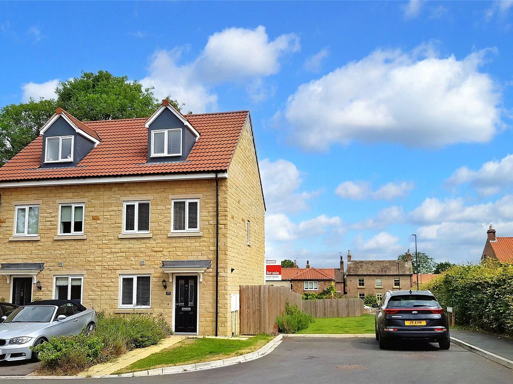 3 bed town house for sale in Bunting Drive, Tockwith, York, North Yorkshire YO26, £270,000