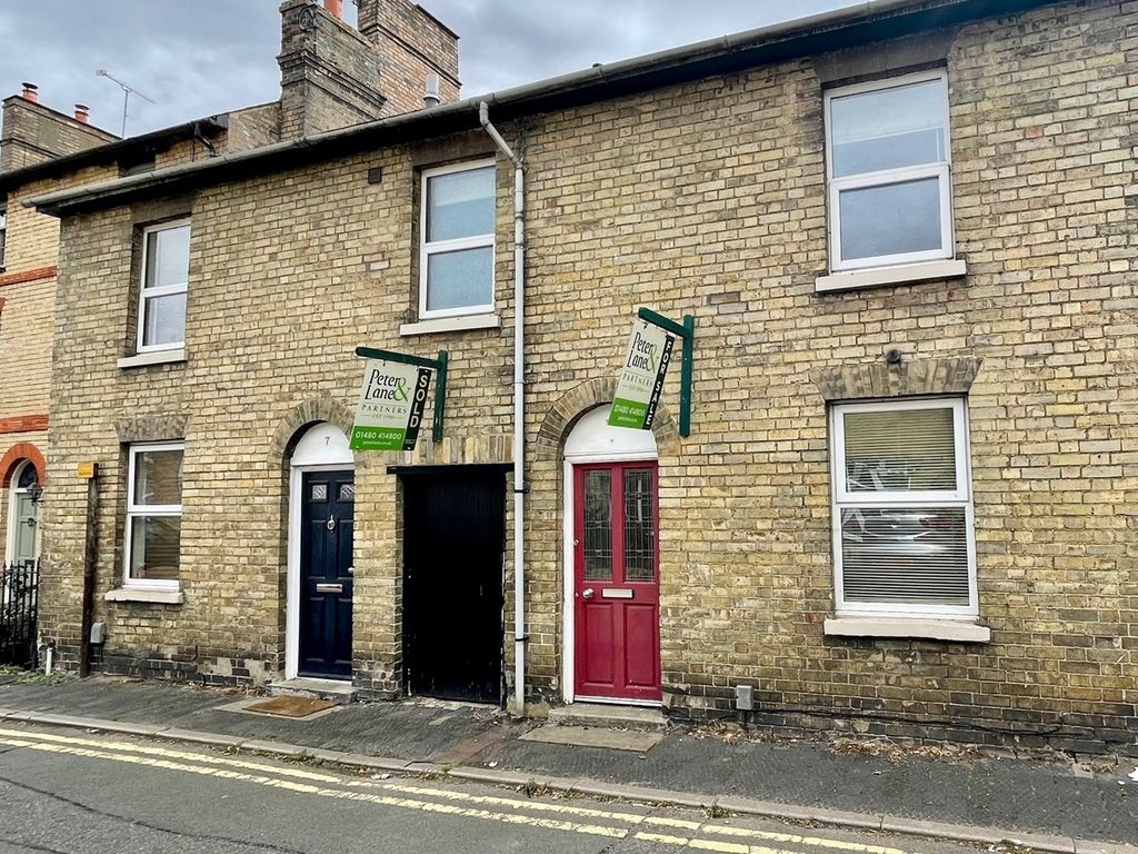 2 bed terraced house for sale in Great Northern Street, Huntingdon, Huntingdon PE29, £199,995
