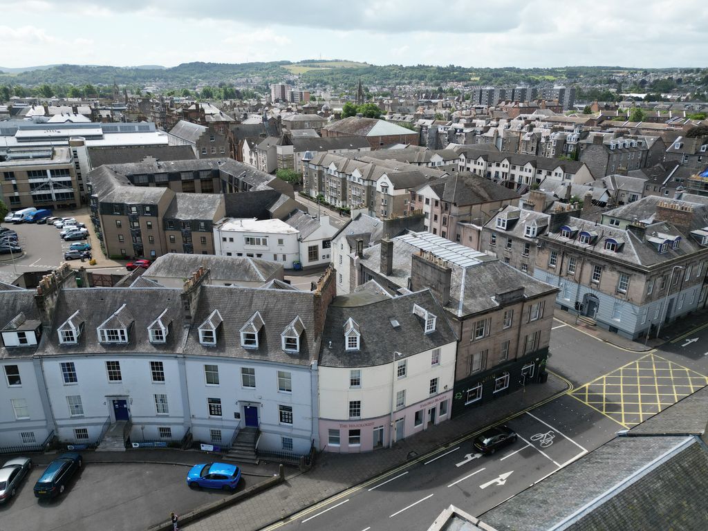 2 bed flat for sale in Flat E, 3 Atholl Street, Perth PH1, £80,000