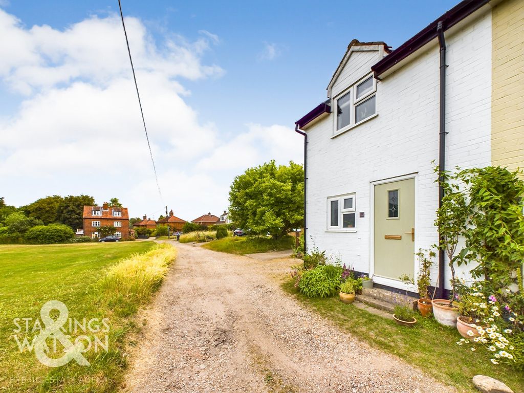 3 bed cottage for sale in High Common, Swardeston, Norwich NR14, £260,000