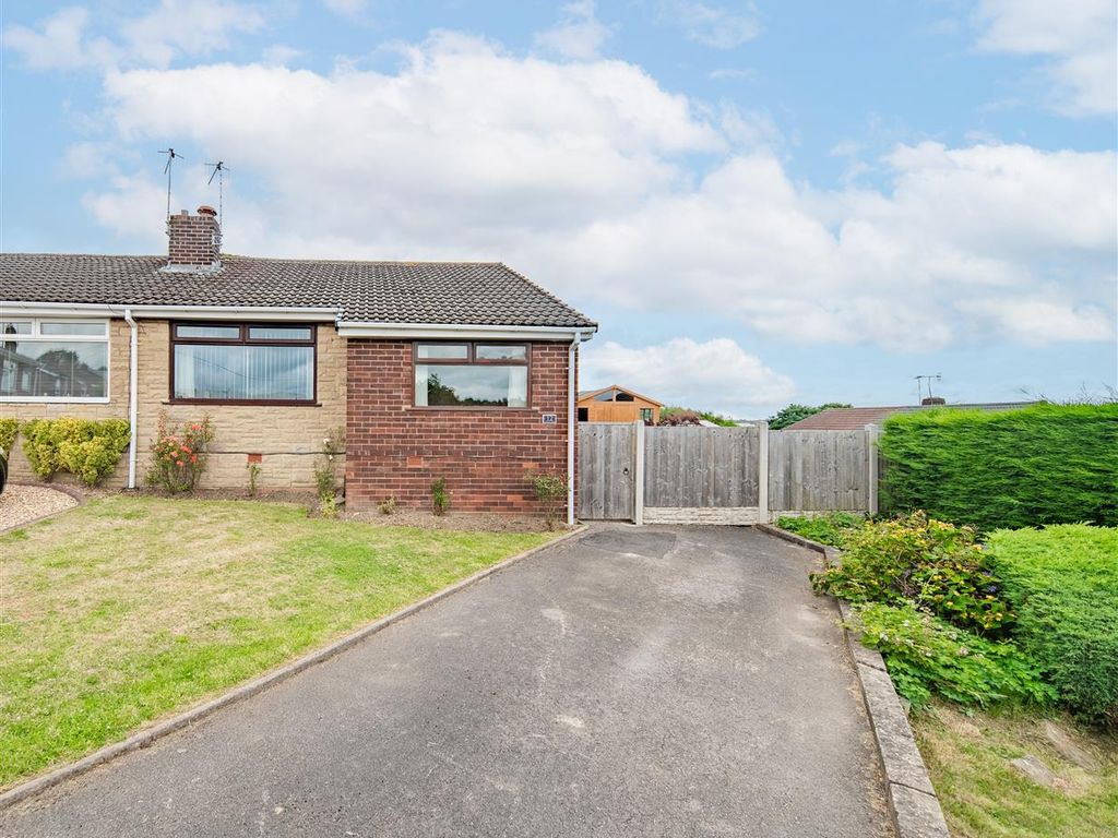 2 bed semi-detached bungalow for sale in Colton Close, Chesterfield S41, £210,000