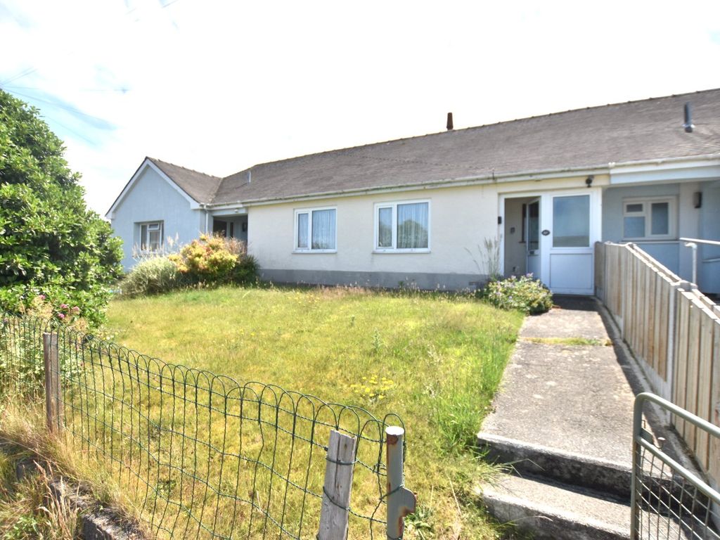 2 bed bungalow for sale in Anwylfan, Cardigan SA43, £159,500