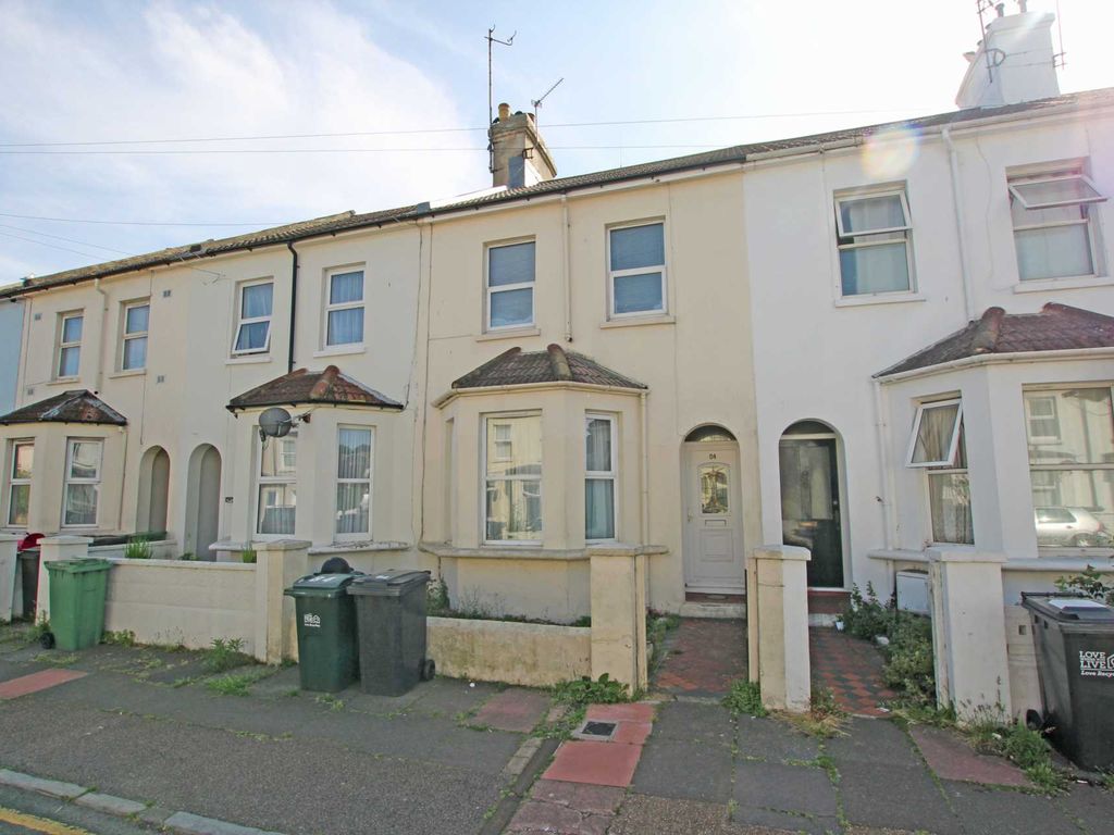 3 bed terraced house for sale in Susans Road, Eastbourne BN21, £265,000