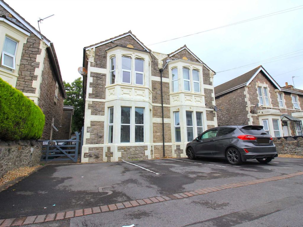 1 bed flat for sale in Beaufort Road, Weston-Super-Mare BS23, £115,000