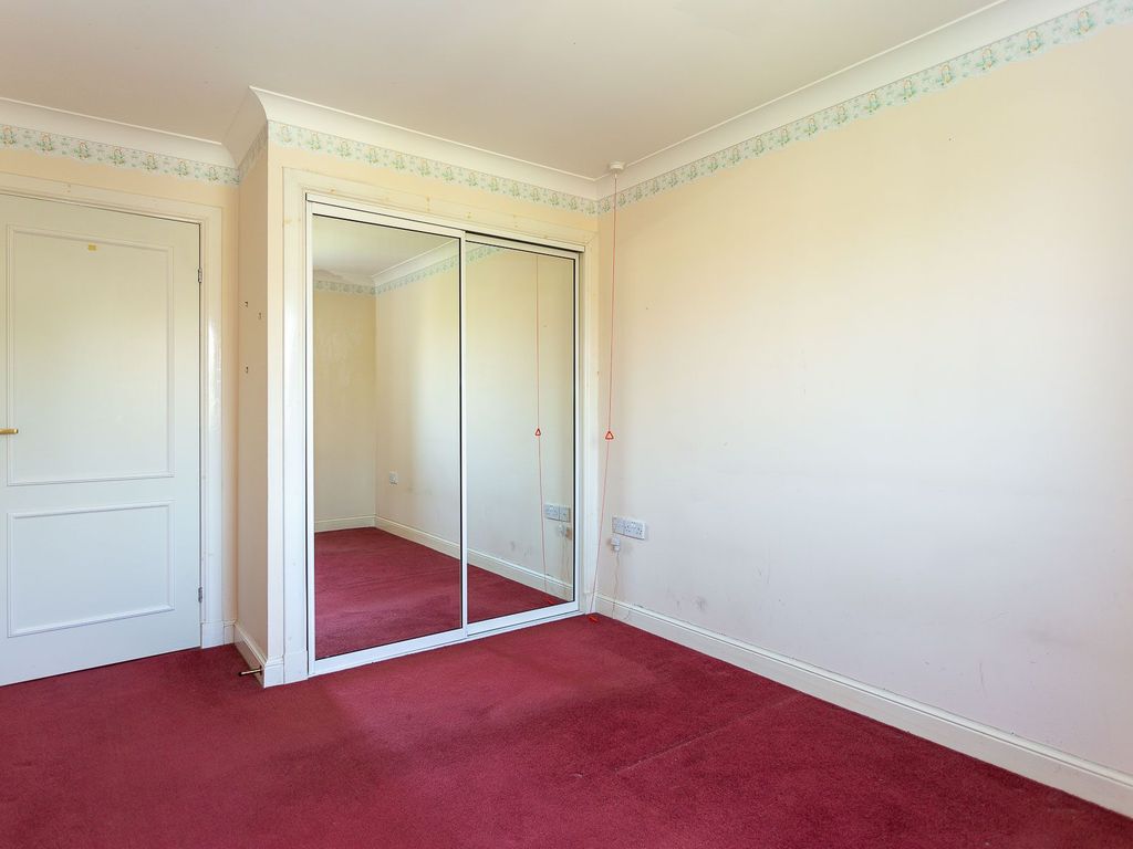 2 bed flat for sale in Craiglea Place, Morningside, Edinburgh EH10, £195,000