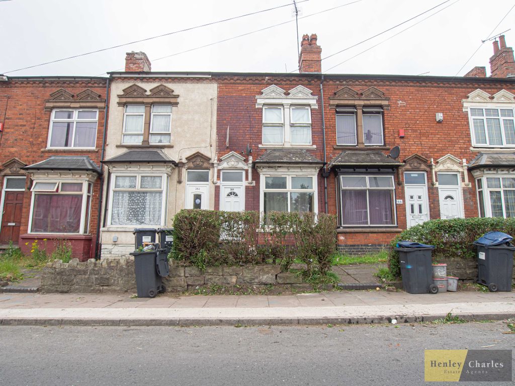 2 bed terraced house for sale in Portland Road, Edgbaston, Birmingham B17, £160,000
