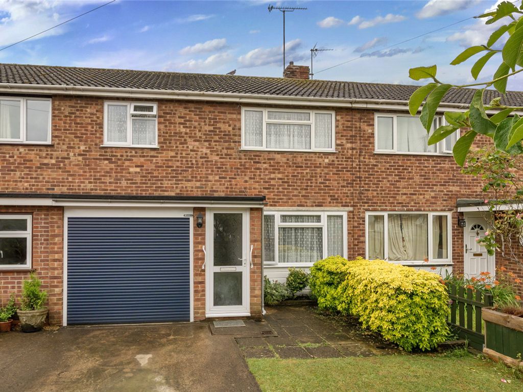 3 bed terraced house for sale in Kingston Road, Tewkesbury, Gloucestershire GL20, £240,000