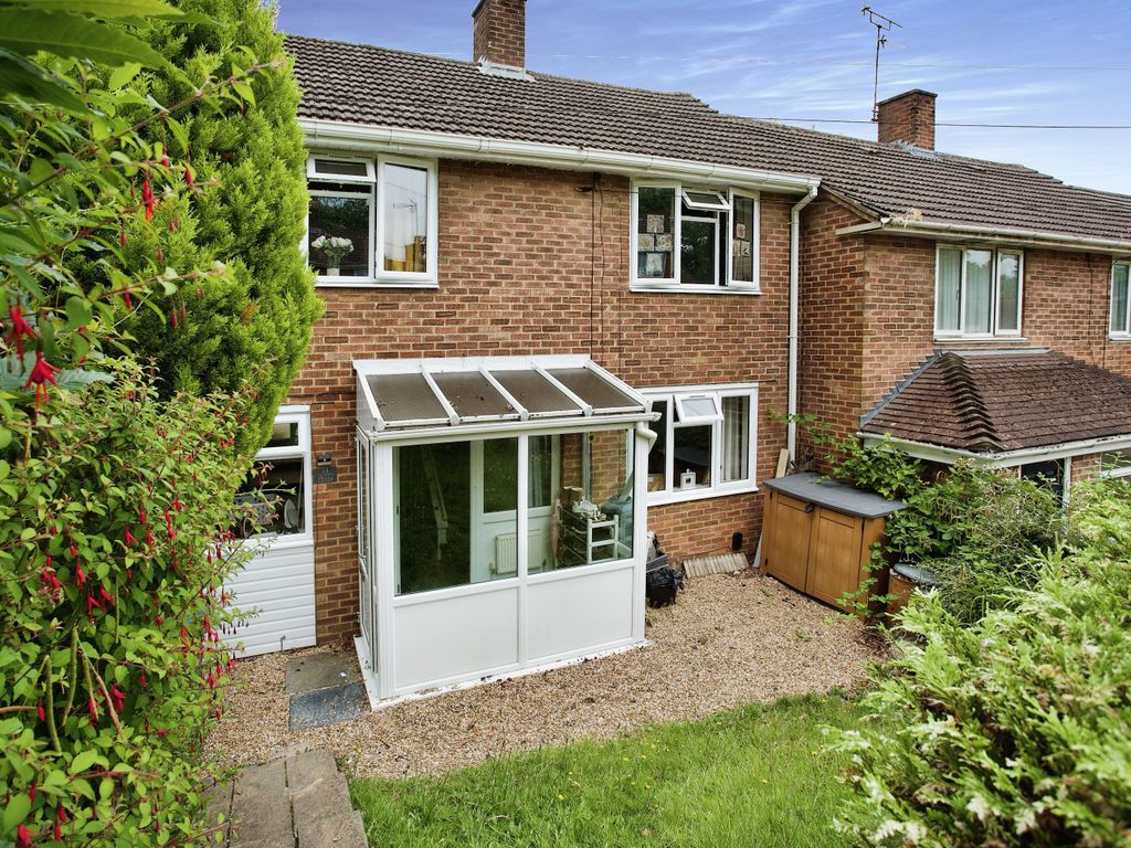 3 bed terraced house for sale in Blendworth Lane, Southampton SO18, £270,000