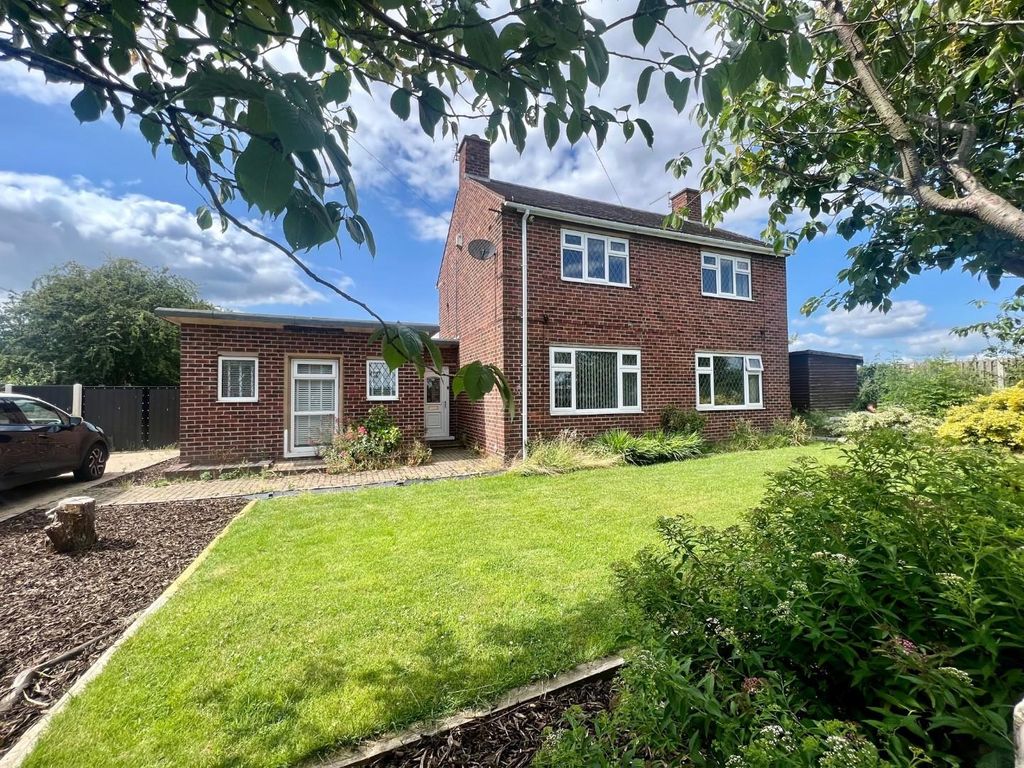 3 bed detached house for sale in Wood Walk, Hoyland, Barnsley S74, £280,000