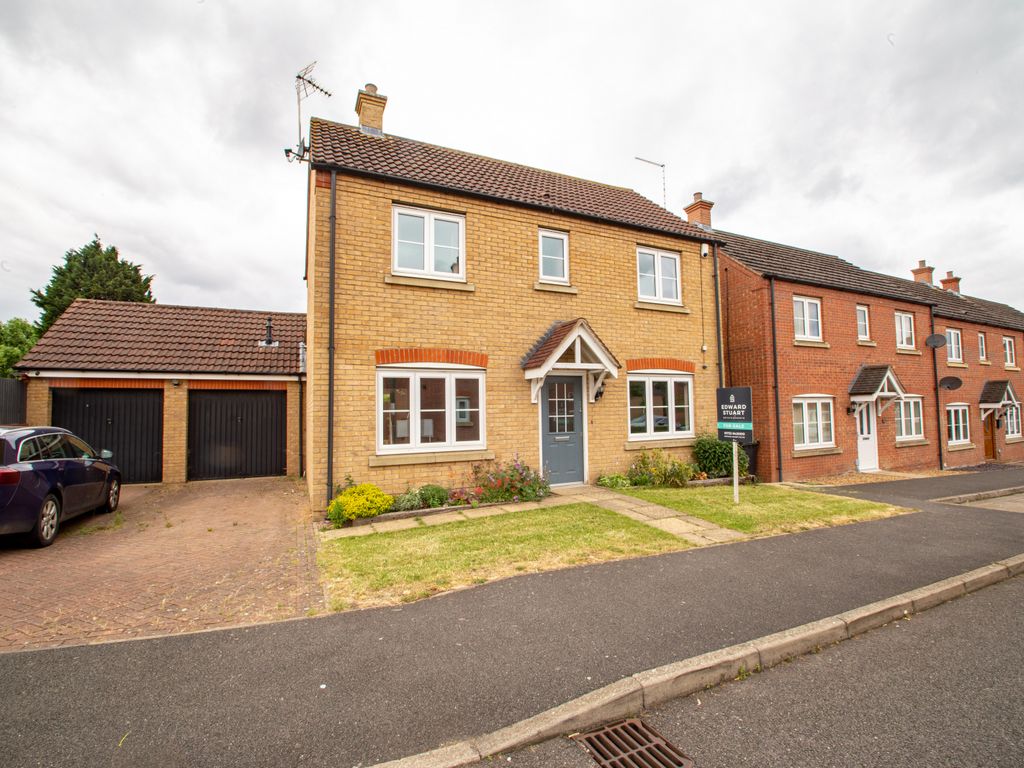 3 bed detached house for sale in Bath Road, Eye, Peterborough PE6, £280,000