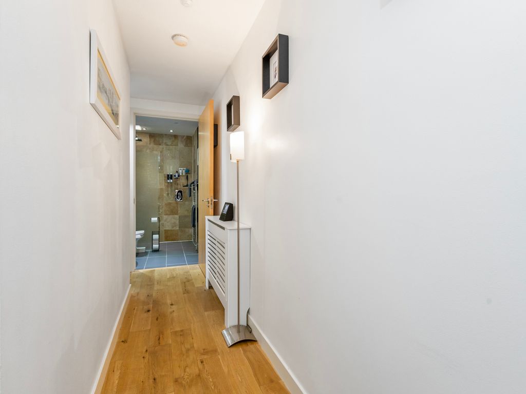 1 bed flat for sale in Drybrough Crescent, Edinburgh EH16, £155,000