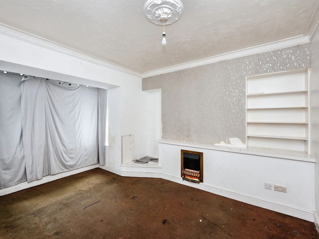 3 bed semi-detached house for sale in Morfa Street, Bridgend CF31, £140,000