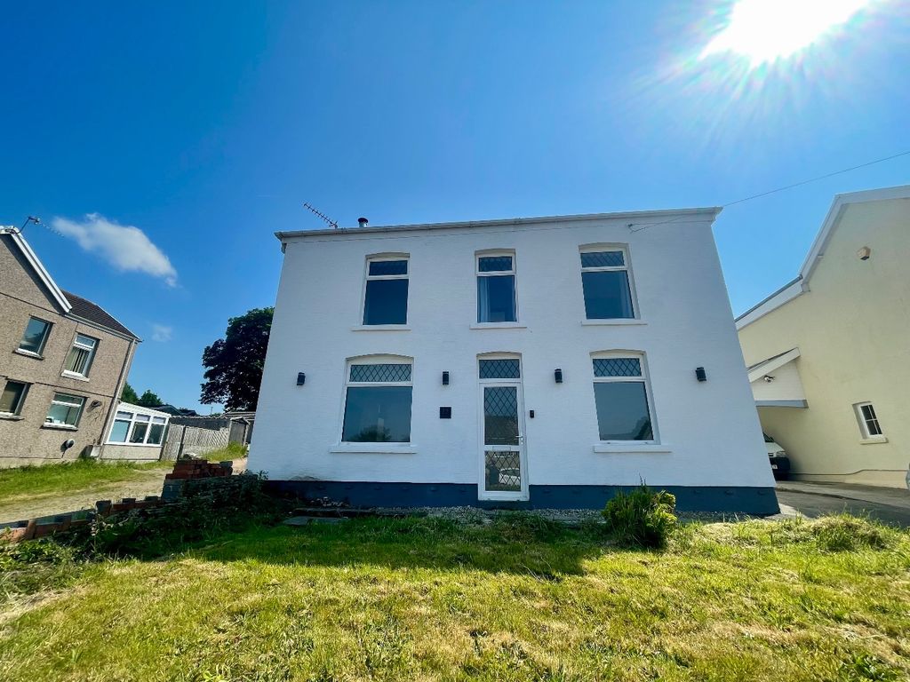 3 bed detached house for sale in Cefn Road, Glais, Swansea SA7, £330,000