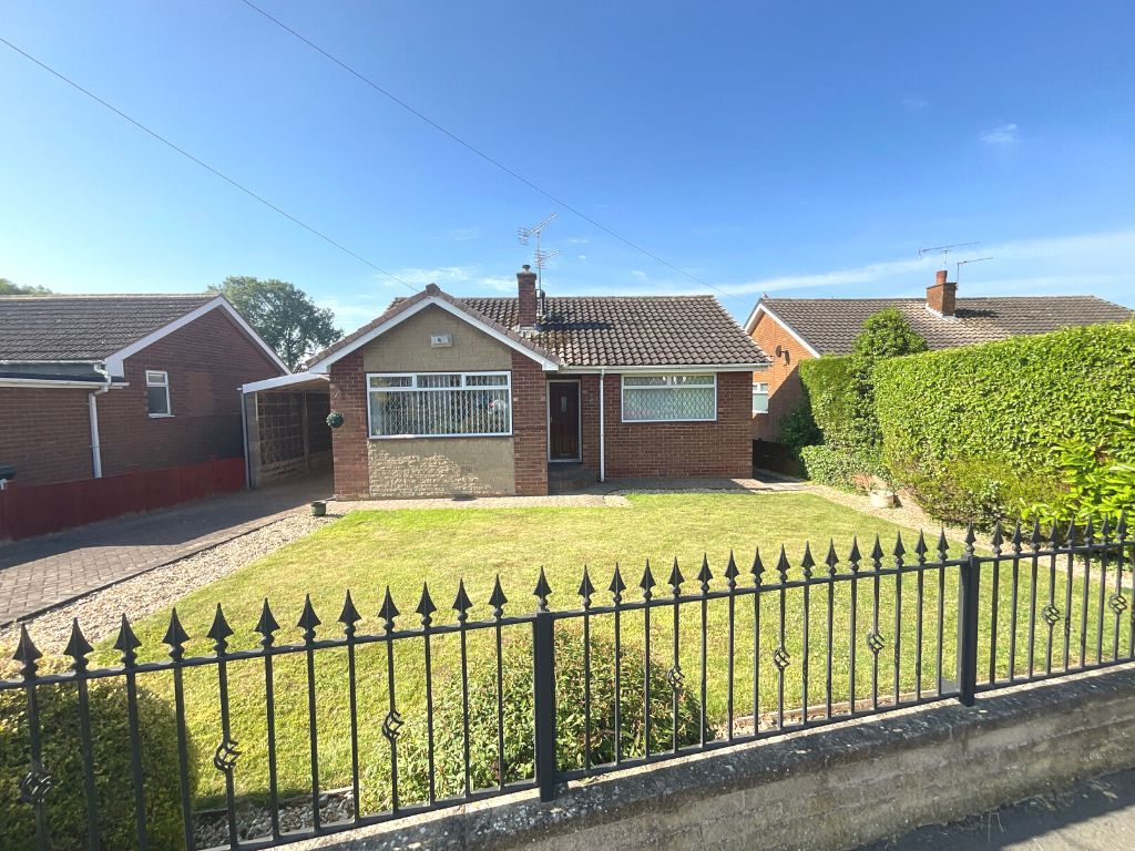 2 bed detached bungalow for sale in The Pastures, Todwick S26, £230,000