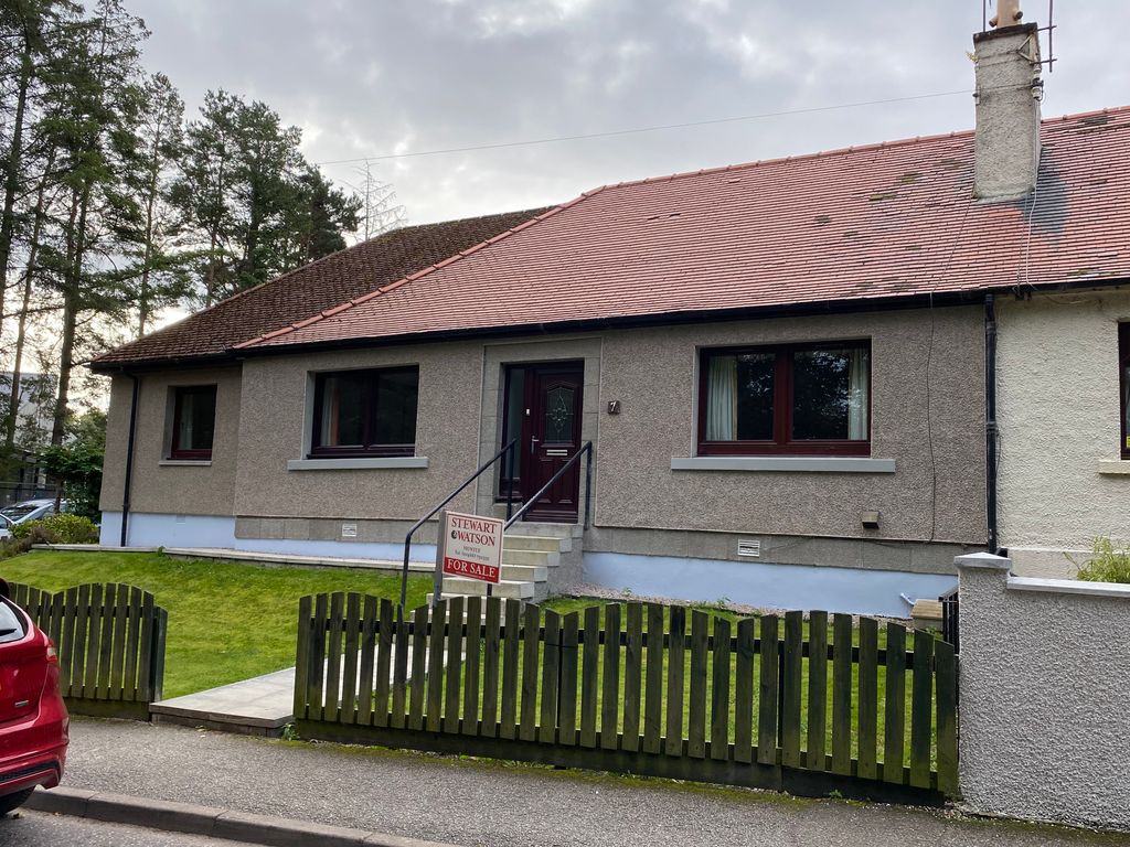 3 bed semi-detached bungalow for sale in Meadow Avenue, Huntly AB54, £145,000