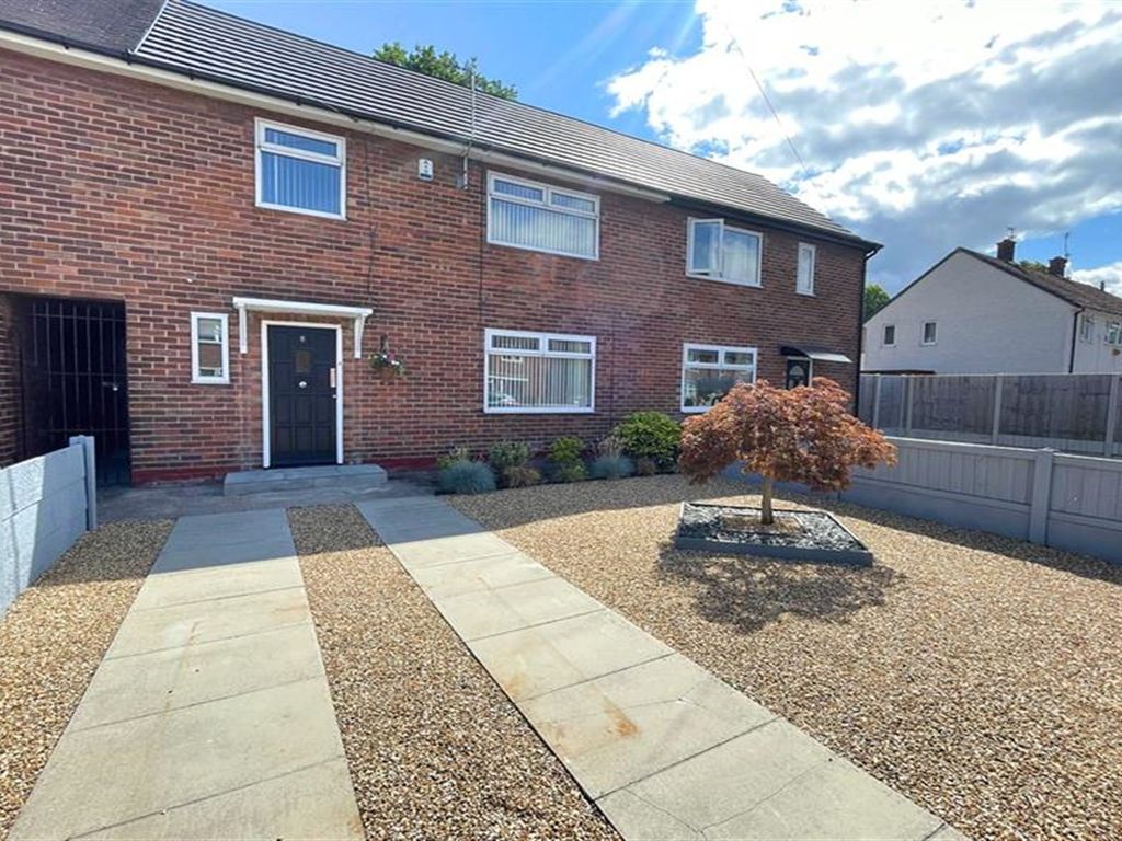 3 bed terraced house for sale in Greenham Road, Wythenshawe, Manchester M23, £250,000