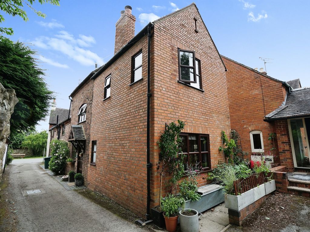 2 bed property for sale in Main Street, Kings Newton, Derby DE73, £325,000