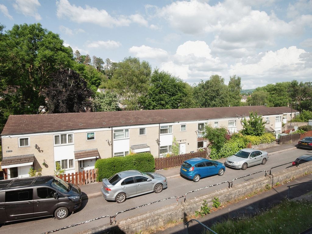 2 bed terraced house for sale in Coxley Drive, Bath BA1, £270,000