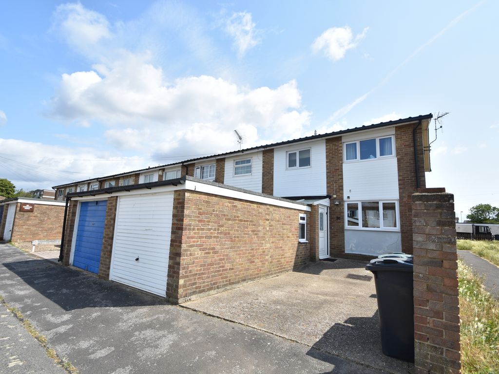 3 bed end terrace house for sale in St. Denys Walk, Havant PO9, £225,000