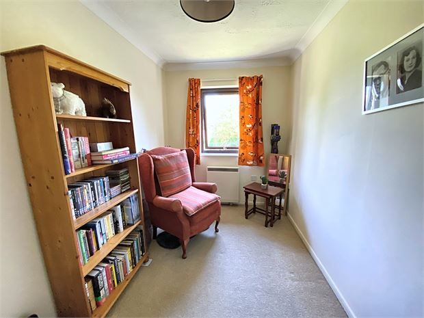 2 bed flat for sale in Ebden Lodge, High Street, Worle, Weston-Super-Mare, North Somerset. BS22, £130,000