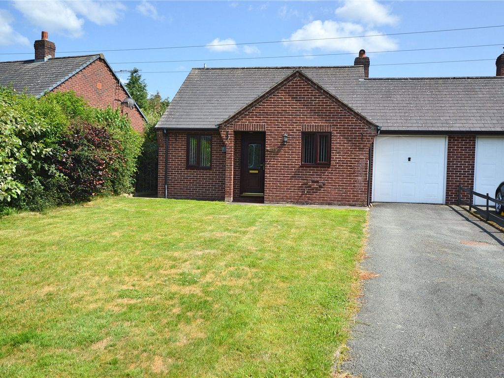 2 bed bungalow for sale in Court Close, Abermule, Montgomery, Powys SY15, £197,500