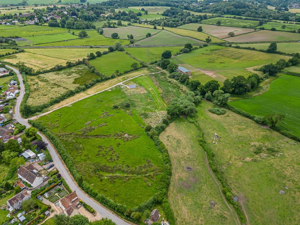 Land for sale in The Green, Great Cheverell, Devizes SN10, £575,000