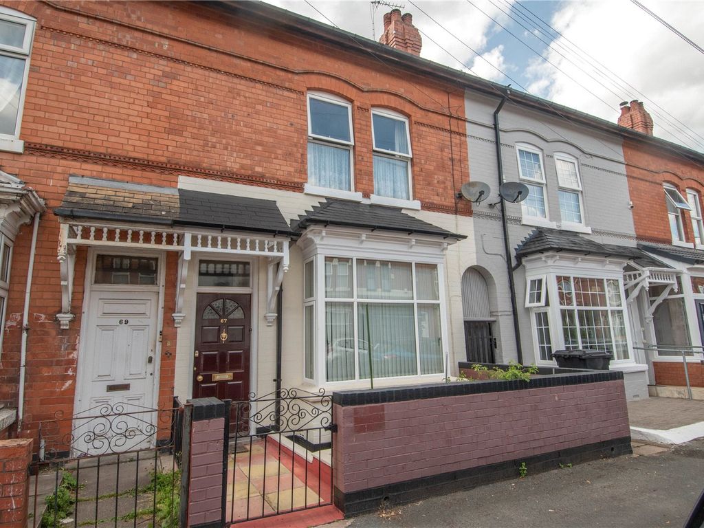 3 bed terraced house for sale in Harbury Road, Balsall Heath, Birmingham B12, £250,000