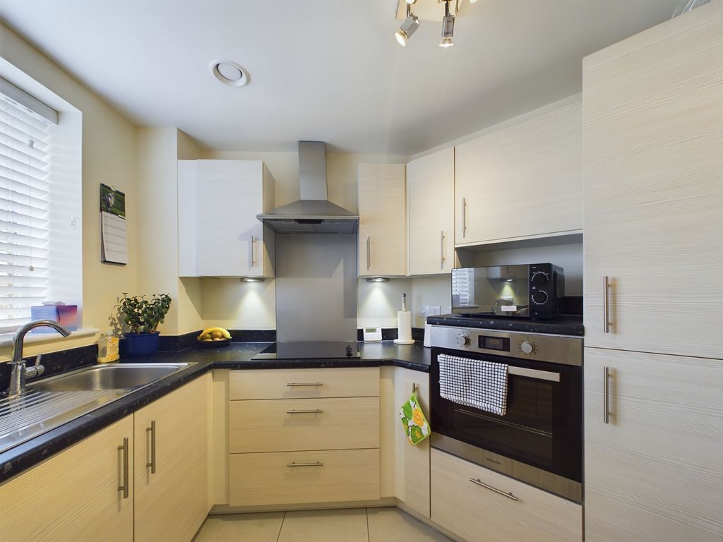 1 bed flat for sale in Ambleside Avenue, South Shields NE34, £135,000