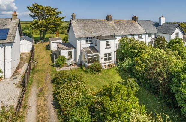 4 bed end terrace house for sale in Mile End, The Lizard, Helston, Cornwall TR12, £262,750