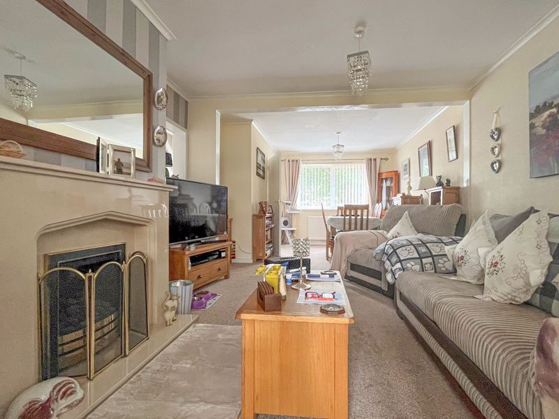 3 bed semi-detached house for sale in Brooklands Avenue, 152334 WS6, £167,500