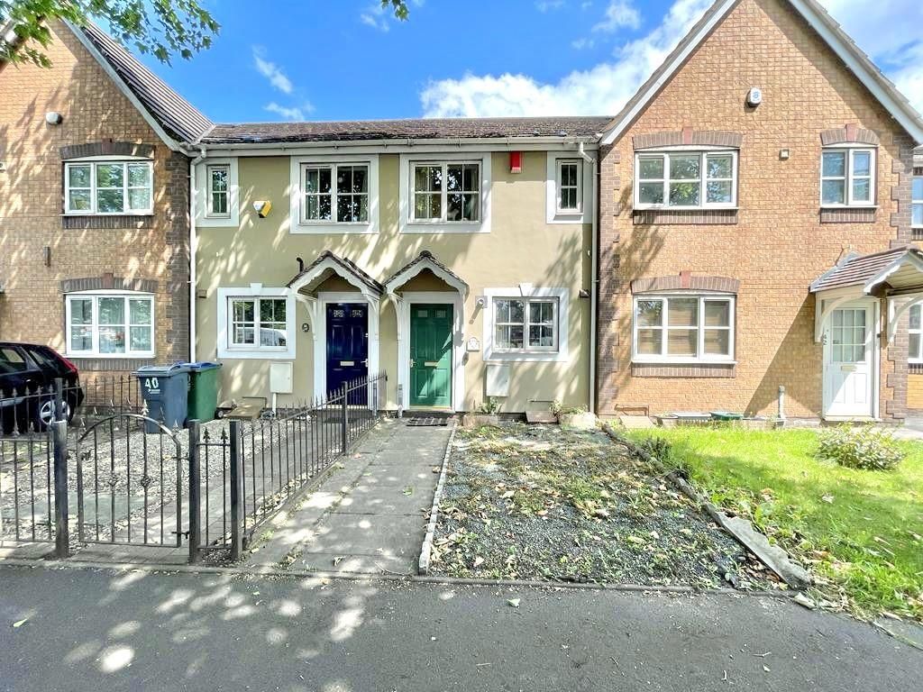 2 bed terraced house for sale in Siddons Way, West Bromwich B70, £180,000