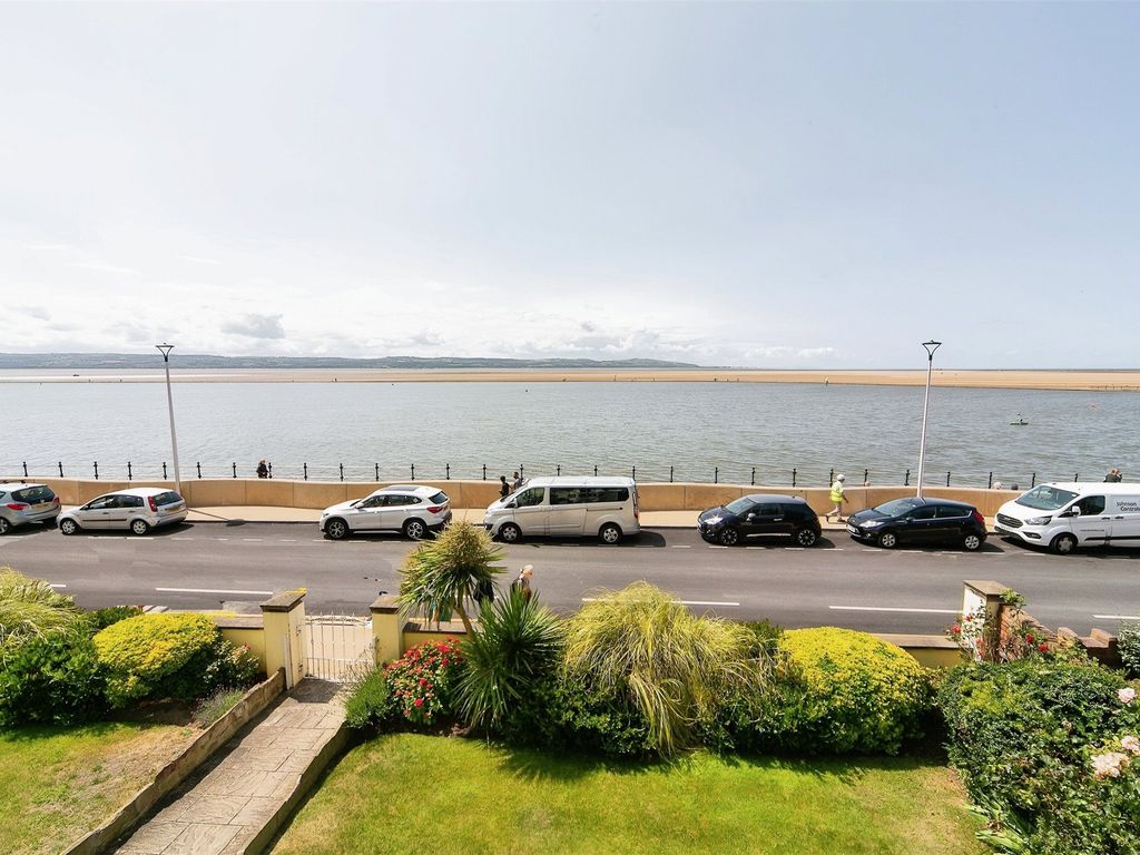 3 bed flat for sale in South Parade, West Kirby, Wirral CH48, £325,000