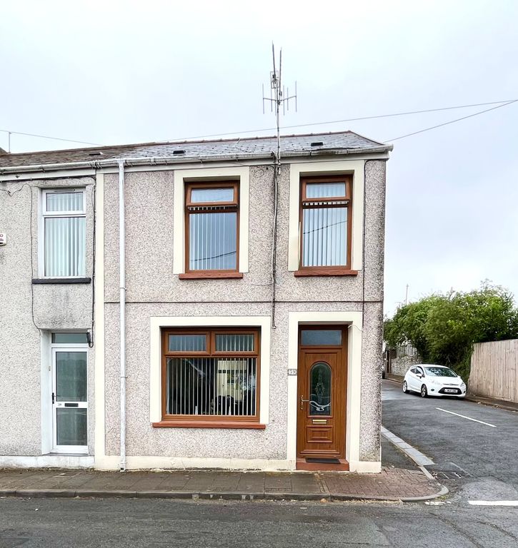 3 bed end terrace house for sale in Tramway, Hirwaun, Aberdare, Mid Glamorgan CF44, £142,500