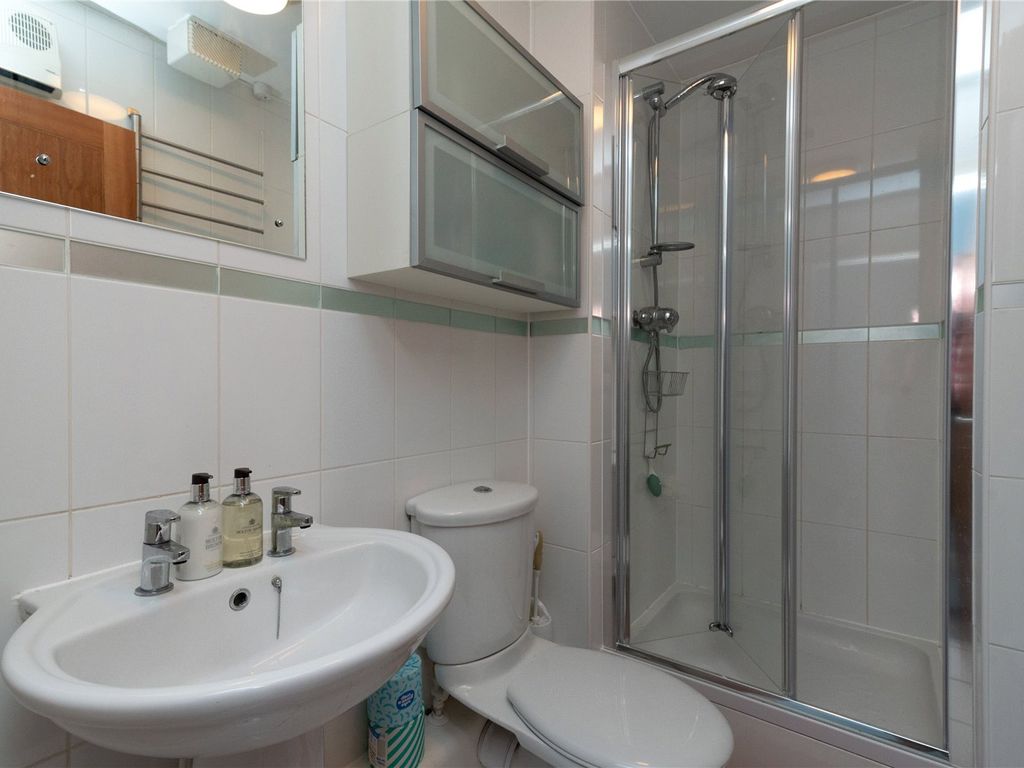 2 bed flat for sale in Jim Driscoll Way, Cardiff CF11, £205,000