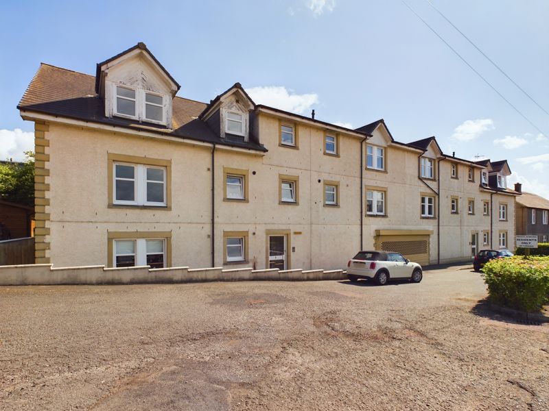 2 bed flat for sale in Portland Place, Lanark ML11, £134,000